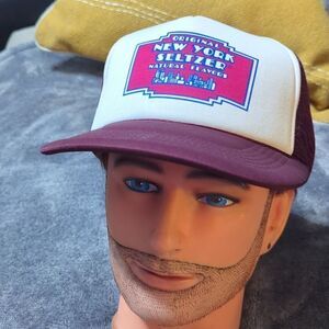 Vintage 90’s New York Seltzer Trucker Hat